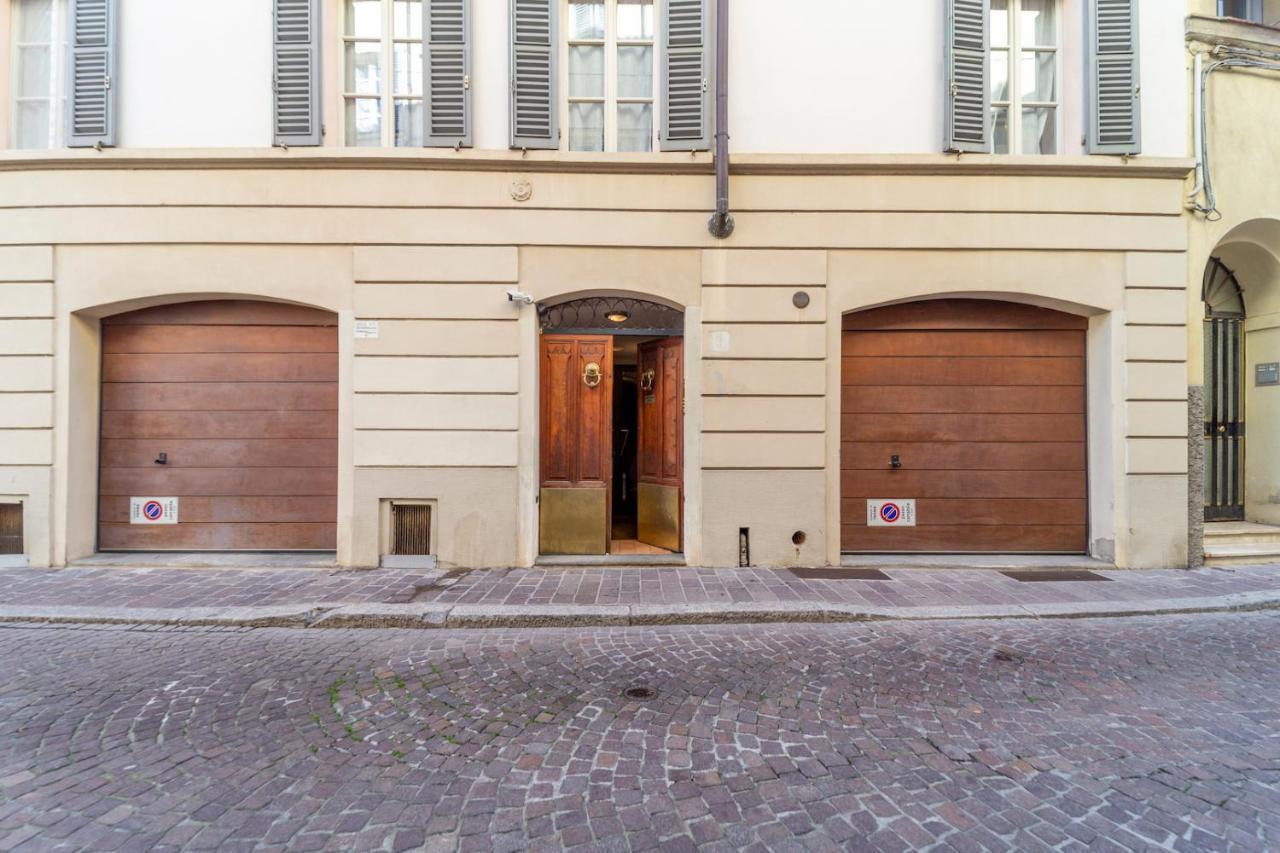 Parrot House - Casa In Centro A Parma Apartment ภายนอก รูปภาพ