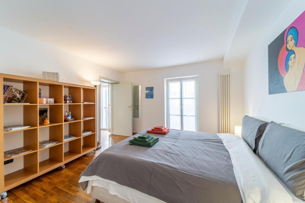 Parrot House - Casa In Centro A Parma Apartment ภายนอก รูปภาพ